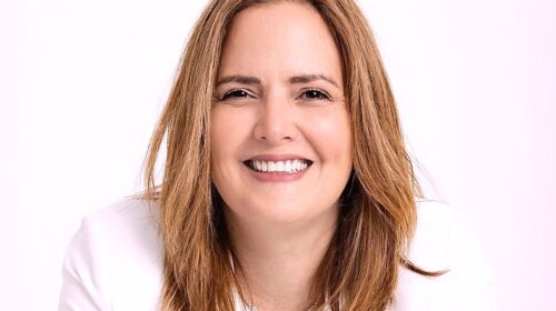 LAURA SANTANDER: «SANAR NO ES UN CAMINO DE ROSAS, SANAR ES VOLVER A ESCUCHARTE»