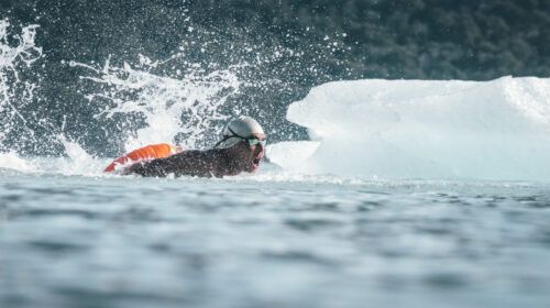 Comienza en El Calafate la Winter Swimming World Cup 2026: atletas de distintos países competirán frente al glaciar Perito Moreno