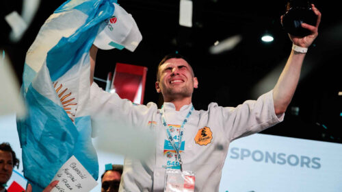 Argentina consagró al nuevo Campeón Mundial de la Pizza y la Campeona Mundial de la Empanada. De juntar cartón y vender empanadas en la ruta a los escenarios internacionales