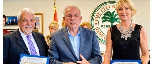 MIAMI Y DOS ARGENTINOS DISTINGUIDOS: EDUARDO PÉREZ GUERRERO Y LIONEL MESSI, UNIDOS POR LAS LLAVES DE LA CIUDAD
